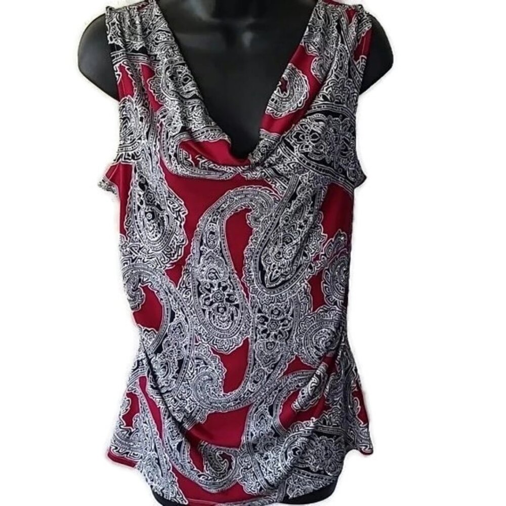 White House Black Market top with scoop neck